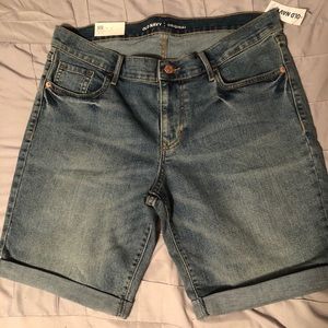 Old Navy Women Bermuda Shorts